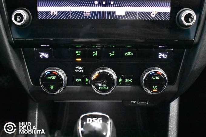 SKODA Octavia 1.5 DSG Wagon Executive G-Tec